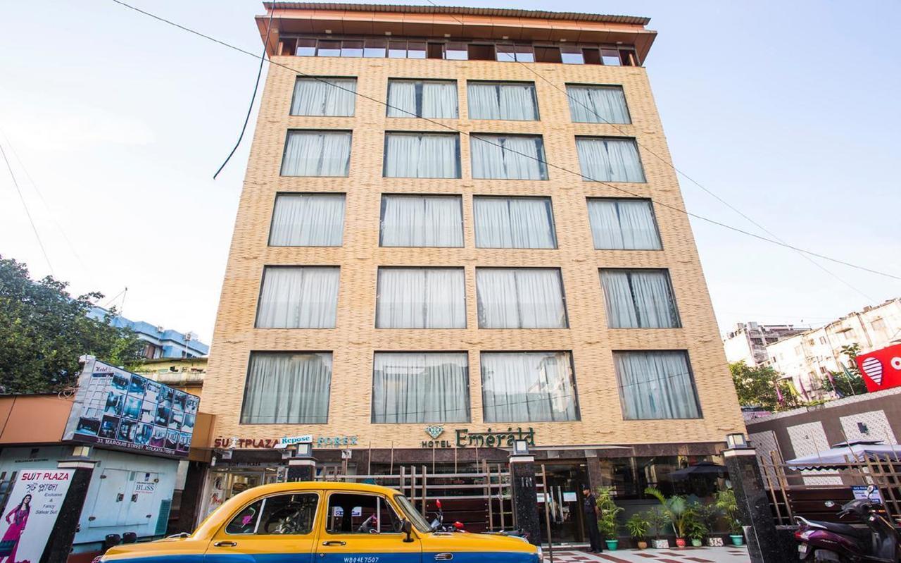 Hotel Emerald Калькутта Экстерьер фото